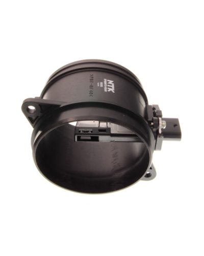 NTK PRZEPŁYWOMIERZ POWIETRZA BMW 3 E90 3,0D 09-